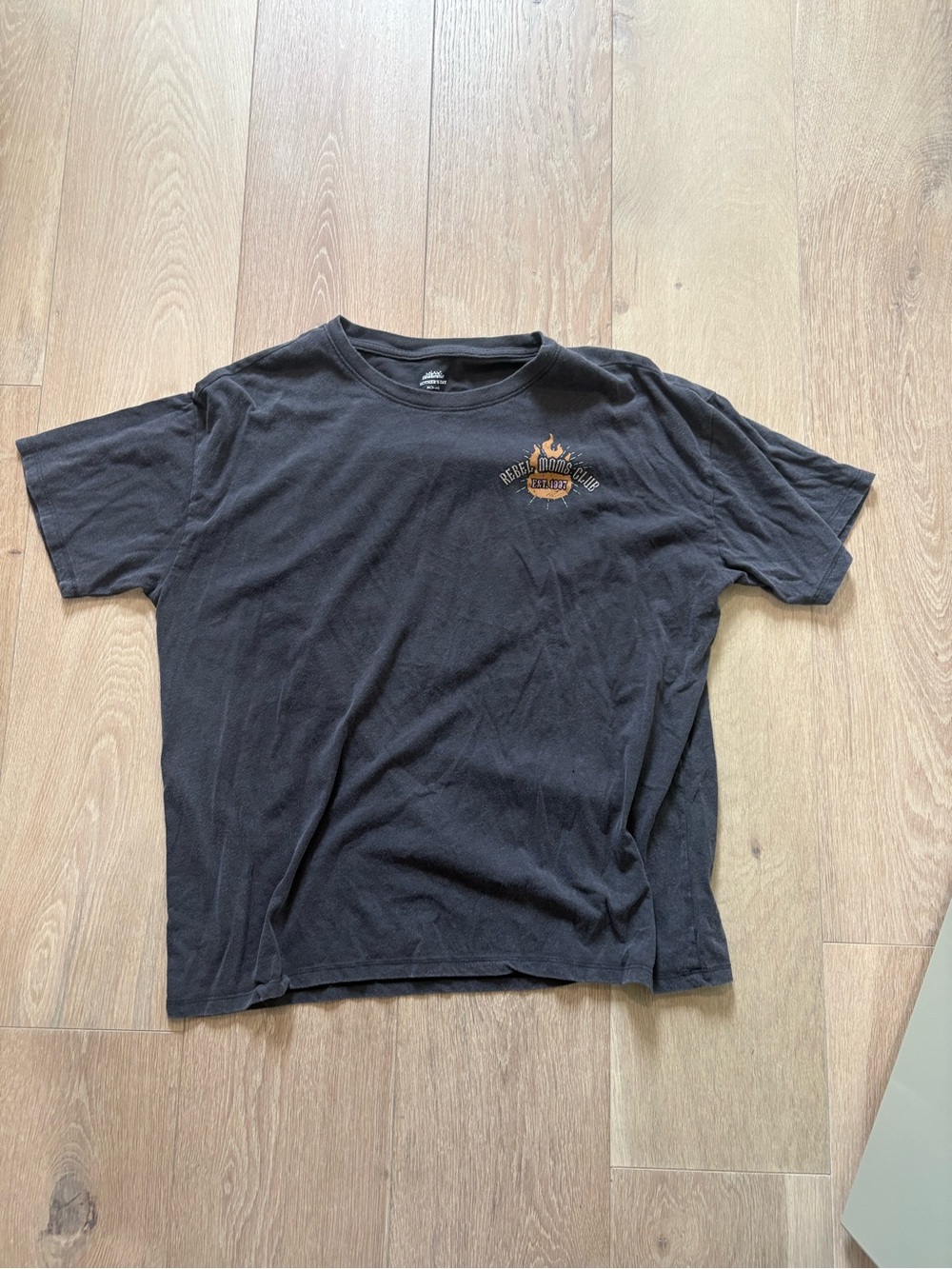 Walmart Black Graphic Crew Neck T-Shirt -